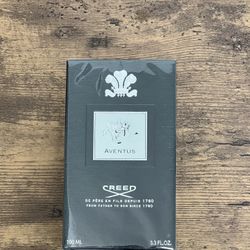 Creed Aventus 