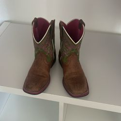 Girls Boots