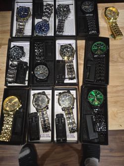 13 DEBLVE AND KASRLUO WATCHES