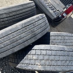 285/75/24.5 Trailer Tires