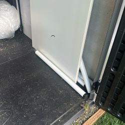 IKEA Table Top With Screw On Legs