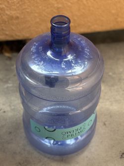 New Water 5 Gallon jug 