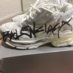 Balenciaga Sneakers