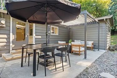 Patio Metal Table and Stackable Chairs