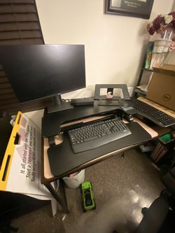 Desk Raiser Stand