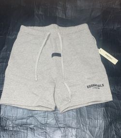 Essential shorts size large