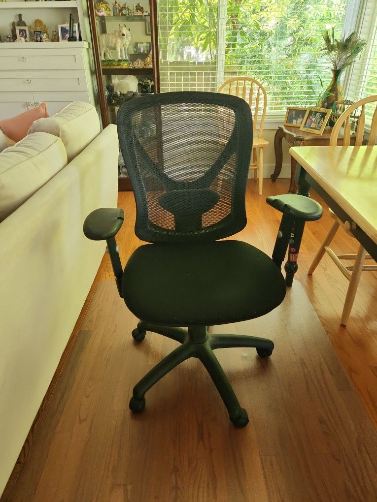 Office Chair Free