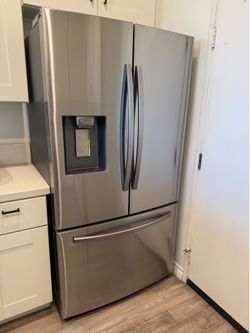 Samsung counter depth French doors refrigerator