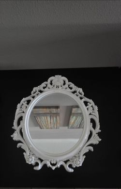 18" Vanity Mirror