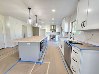 Kitchen cabinets solid wood and countertops