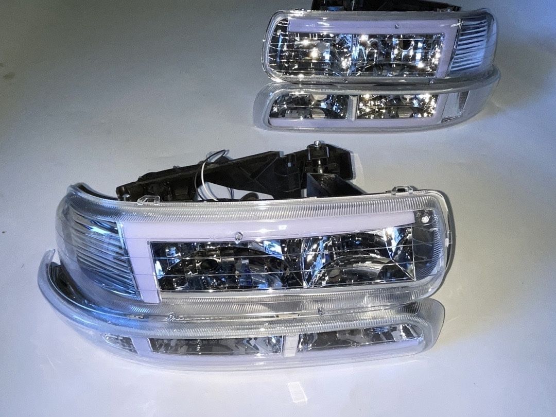 99-02 chevy silverado chrome / clear housing G3 Led Headlights