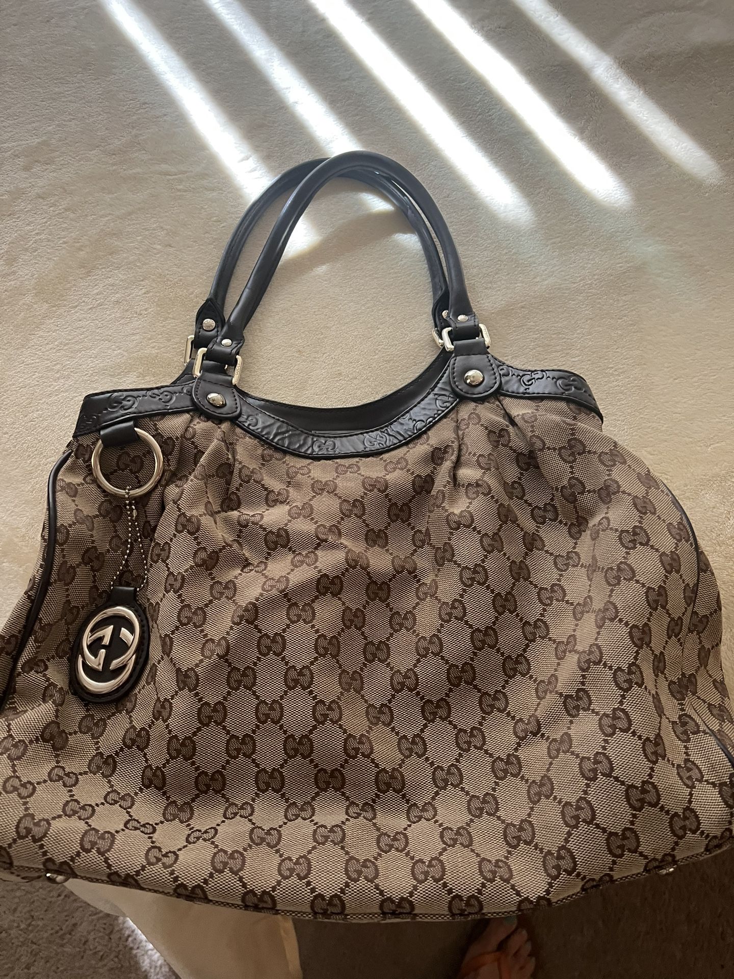 GUCCI Shoulder Bag