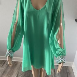 Womens Dress Size M