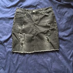 Between Uz Black Distressed Denim Mini Skirt – Size M 