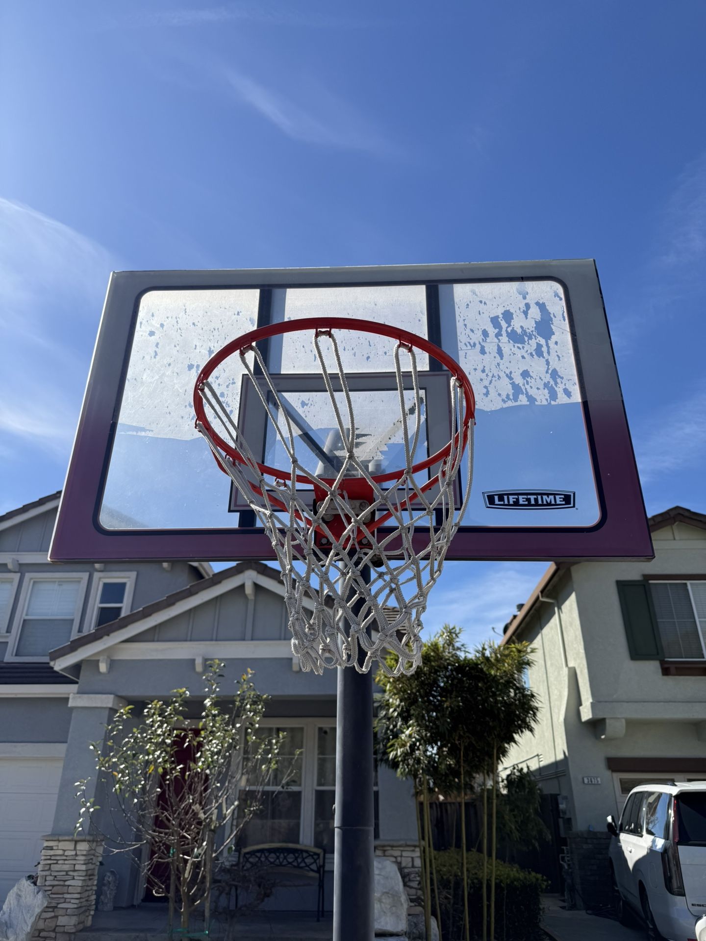 Adjustable Basktball Hoop