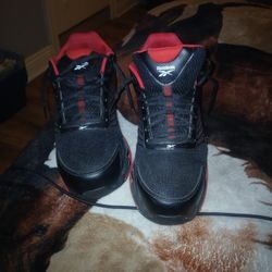 Steel TOE WORKING SHOES  SLIP RESIST