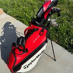 Taylormade-Stealth-2-Golf-Clubs-Set 