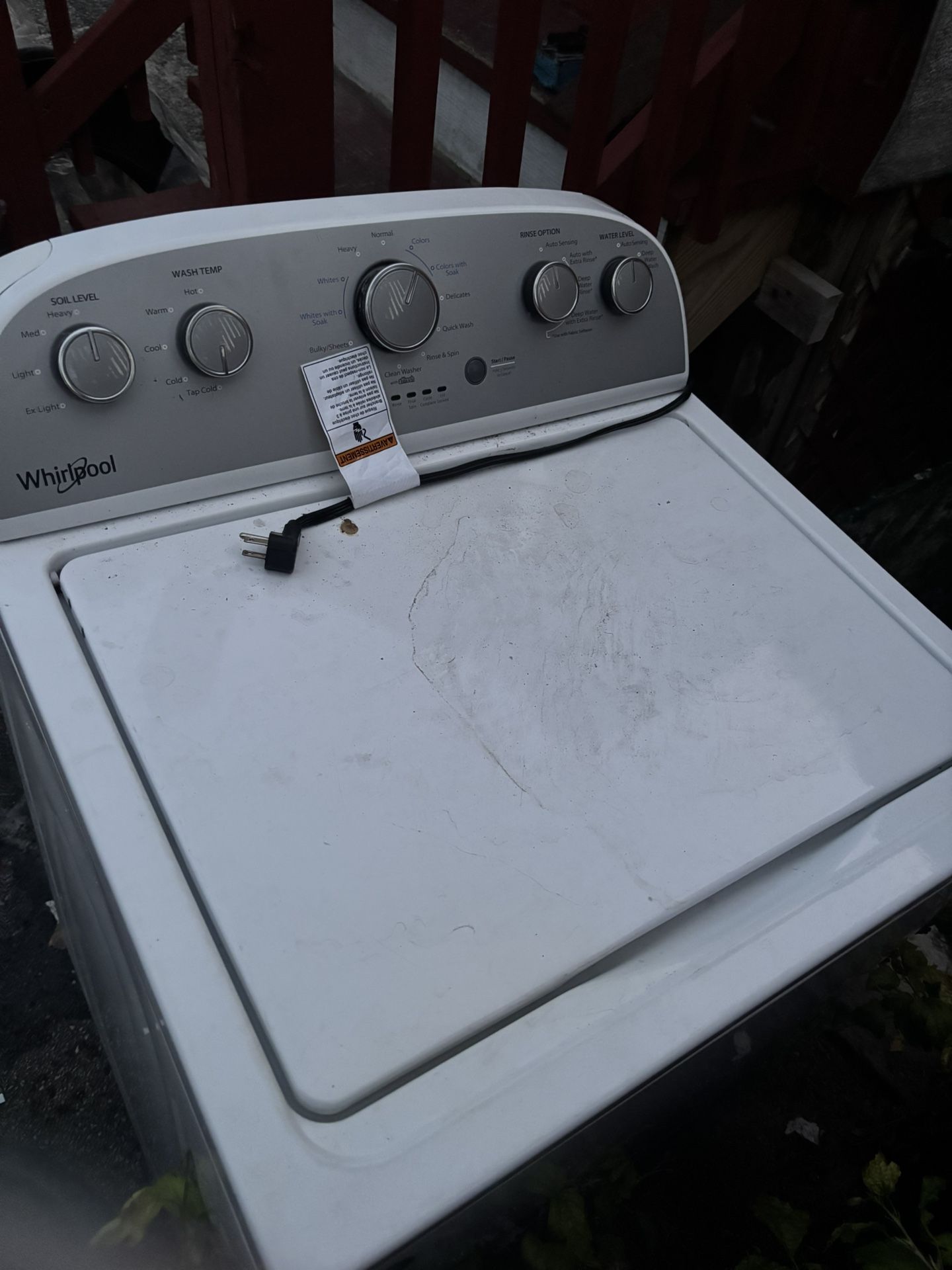 Whirlpool W/agitator. Washer/ Gas Dryer 