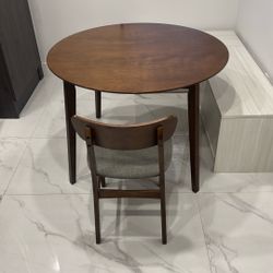 Circular Kitchen Table