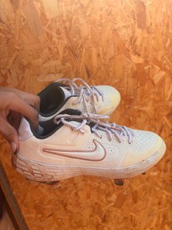 Nike softball cleats