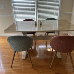 Country Kitchen Table and Chairs 