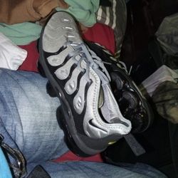 Nike Air Vapor Max Plus Size 7.5 $100