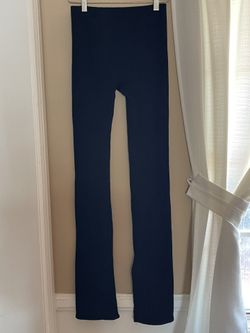 Fabletics Straight Cut Leggings