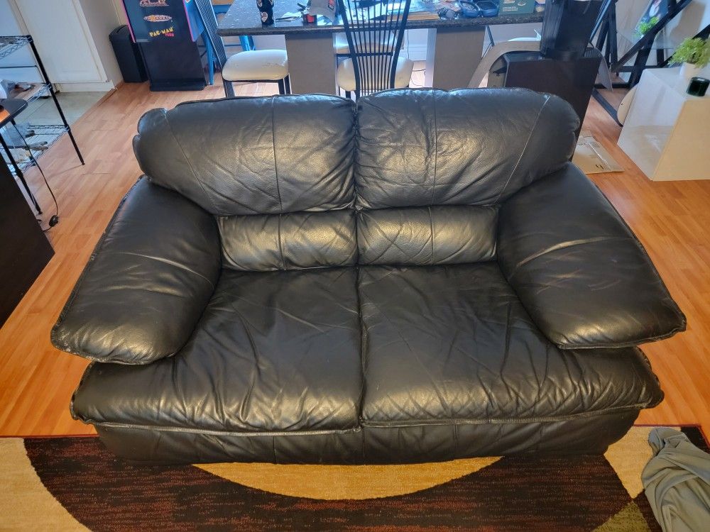 Black Leather Love Seat