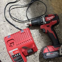 Milwaukee M18 como nuevo un solo uso 