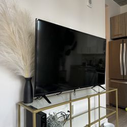 TCL 40” Roku TV 