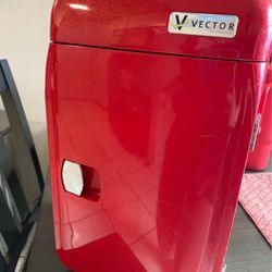 Vector Mini Fridge/warmer