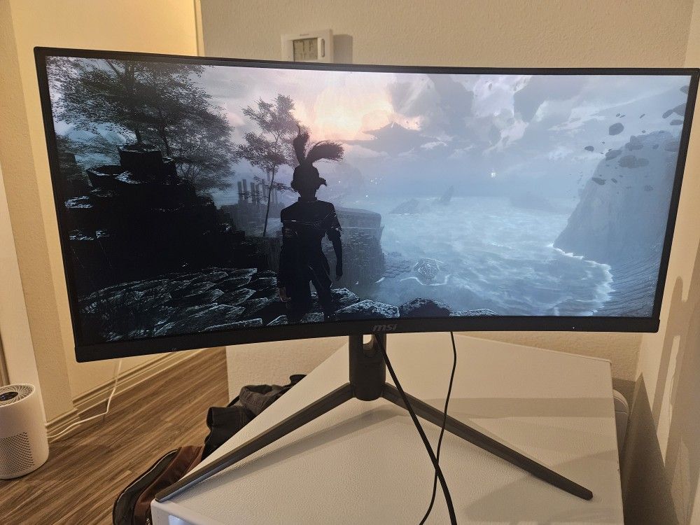 MSI Monitor 200hz 1080 ULTRAWIDE