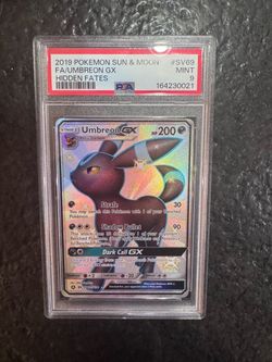 Umbreon SV69 Hidden Fates PSA 9 Pokemon Card NEW CERT