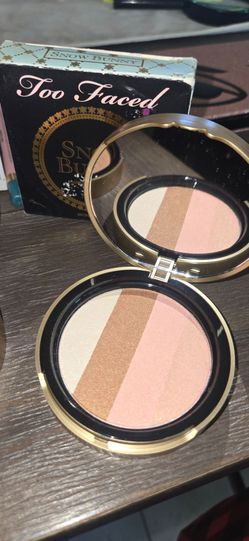 Too Faced Snow Bunny Bronzer Palette