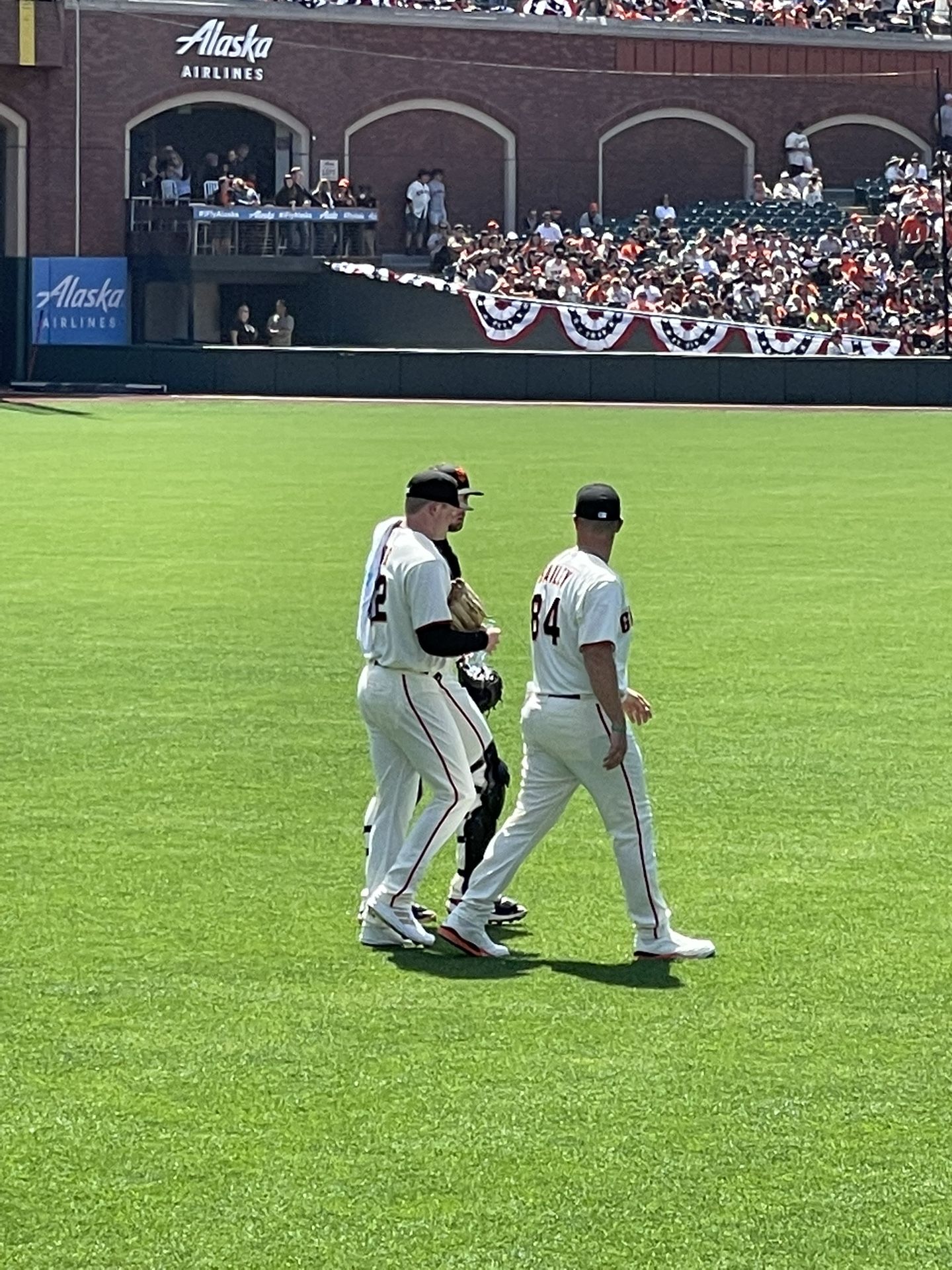 San Francisco Giants Tickets. Front Row Sect 139.