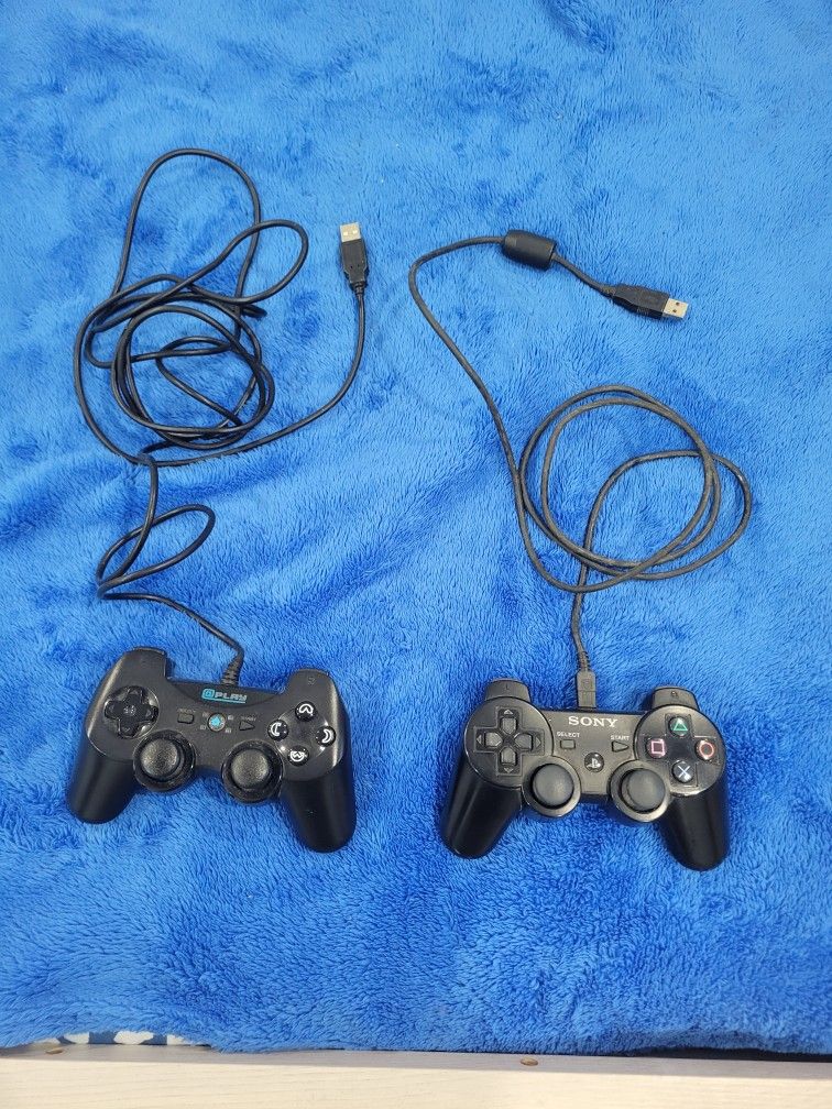 PS3 Controllers ×2