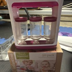 Infantino Squeeze Station