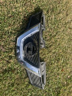 2015 Nissan Rogue Hood