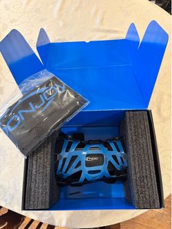 DonJoy left knee brace size L