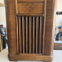 Antique Radio