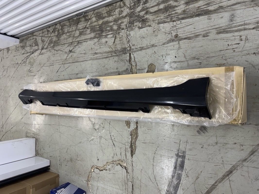 Geniine 87751-3S000 Moulding Assembly-Side Sill Left 2009-14 Hyundai Sonata New