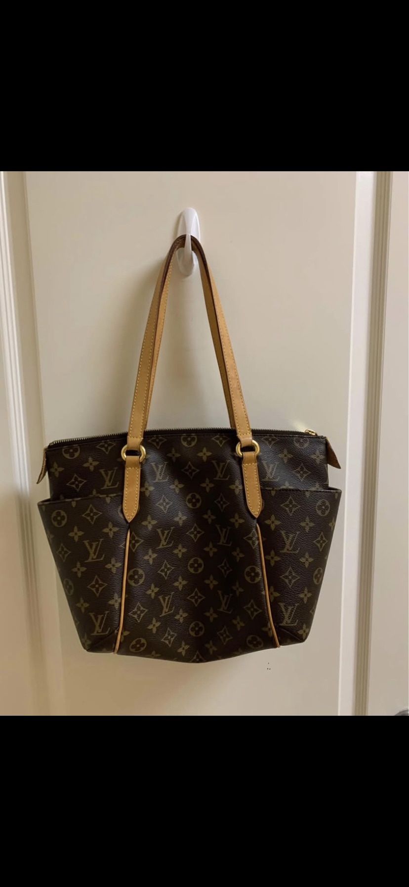 authentic Louis Vuitton bag