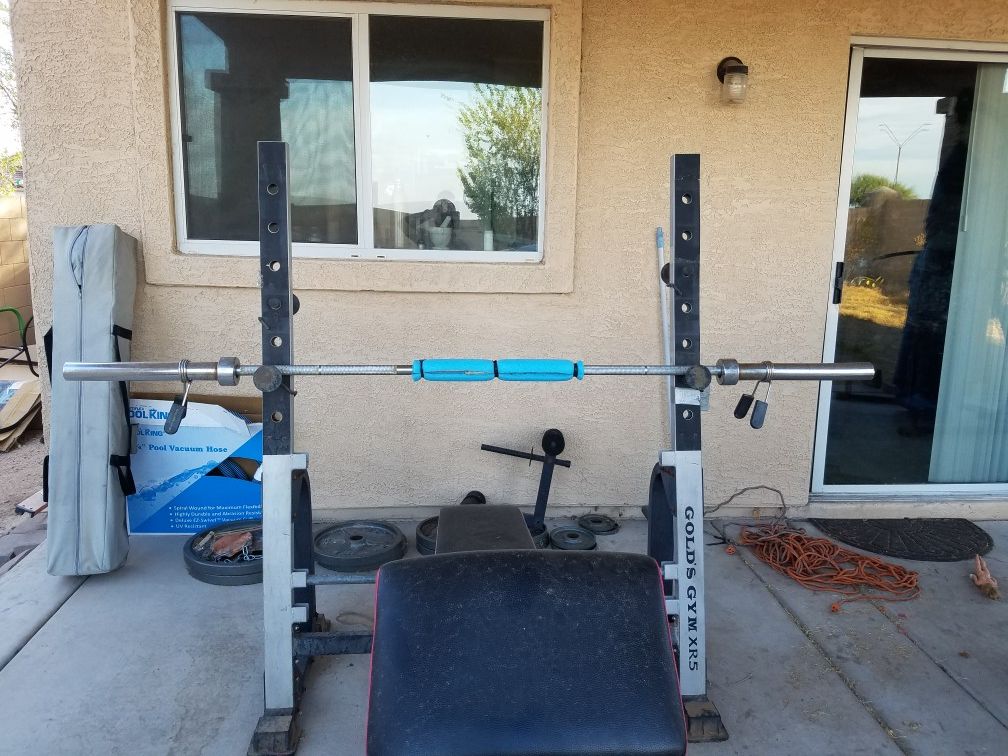 Golds gym weight bench