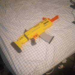 Nerf/Fortnite Assault Rifle 