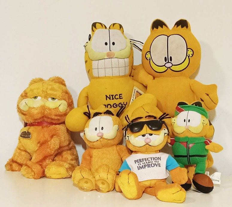 Vintage Lot Of Six Garfield Plushies