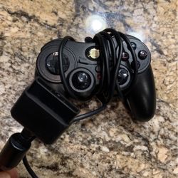 Pelican Sony PlayStation 2, PS2 Black Wired Controller