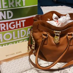  Gorgeous Leather Tote w/xl Wallet