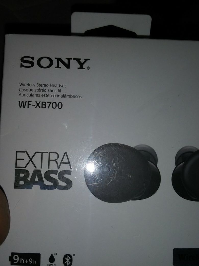 Brandnew Sony Headphons