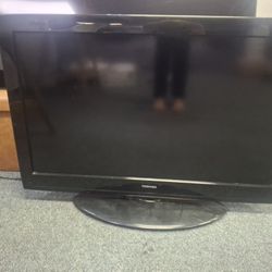 Toshiba 40" TV