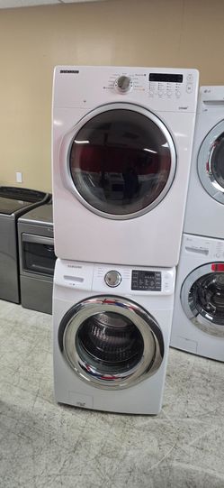 Washer and dryer samsung stacables electric
